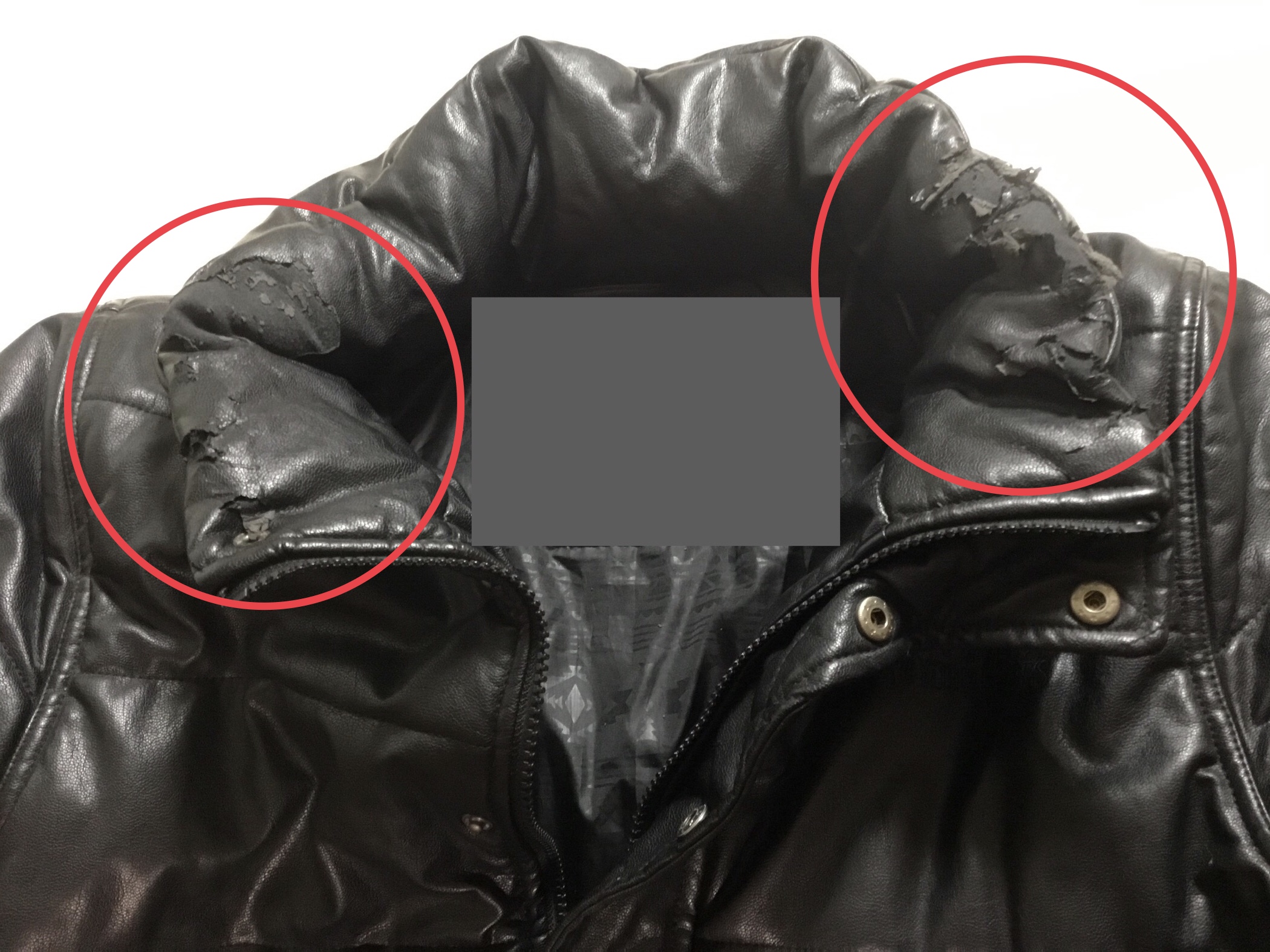 ボロボロの状態のジャケット